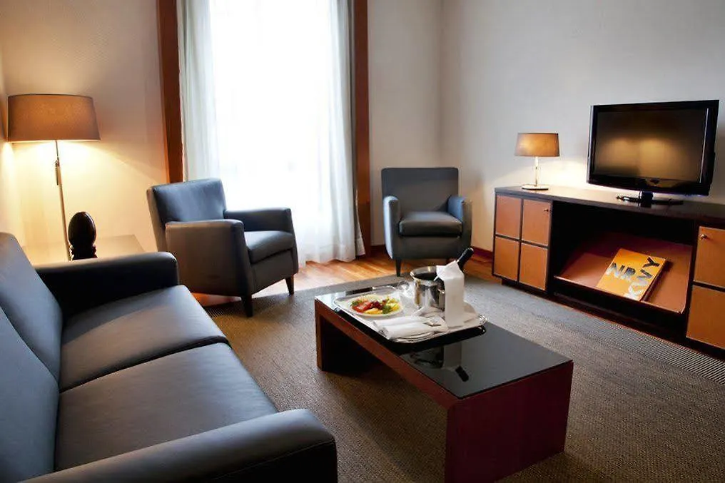 Hotel Eurostars Lisboa Parque 4*, Lissabon