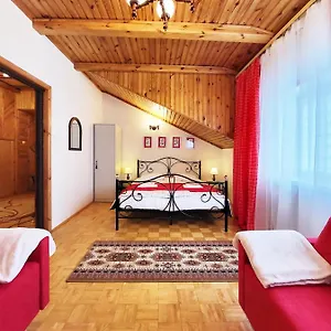 husarska-60.warsawhotelspoland.com/
