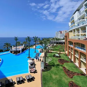 pestana-promenade-ocean-resort-hotel.madeira-islandshotels.com/
